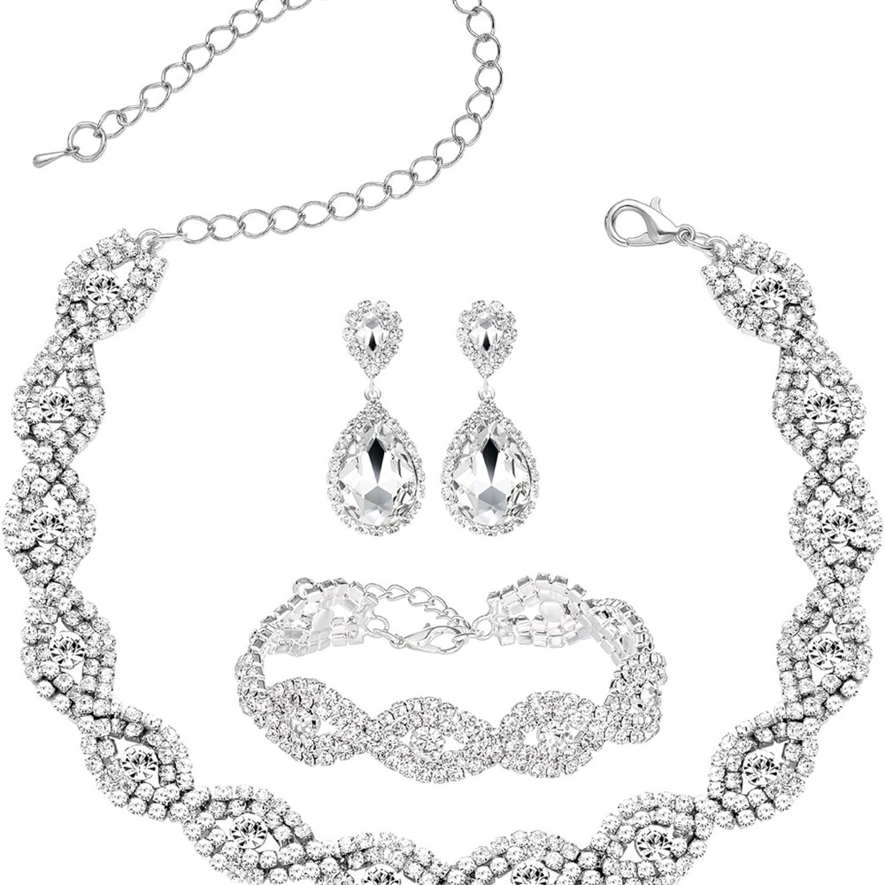 Elegant Silver Jewelry Set
